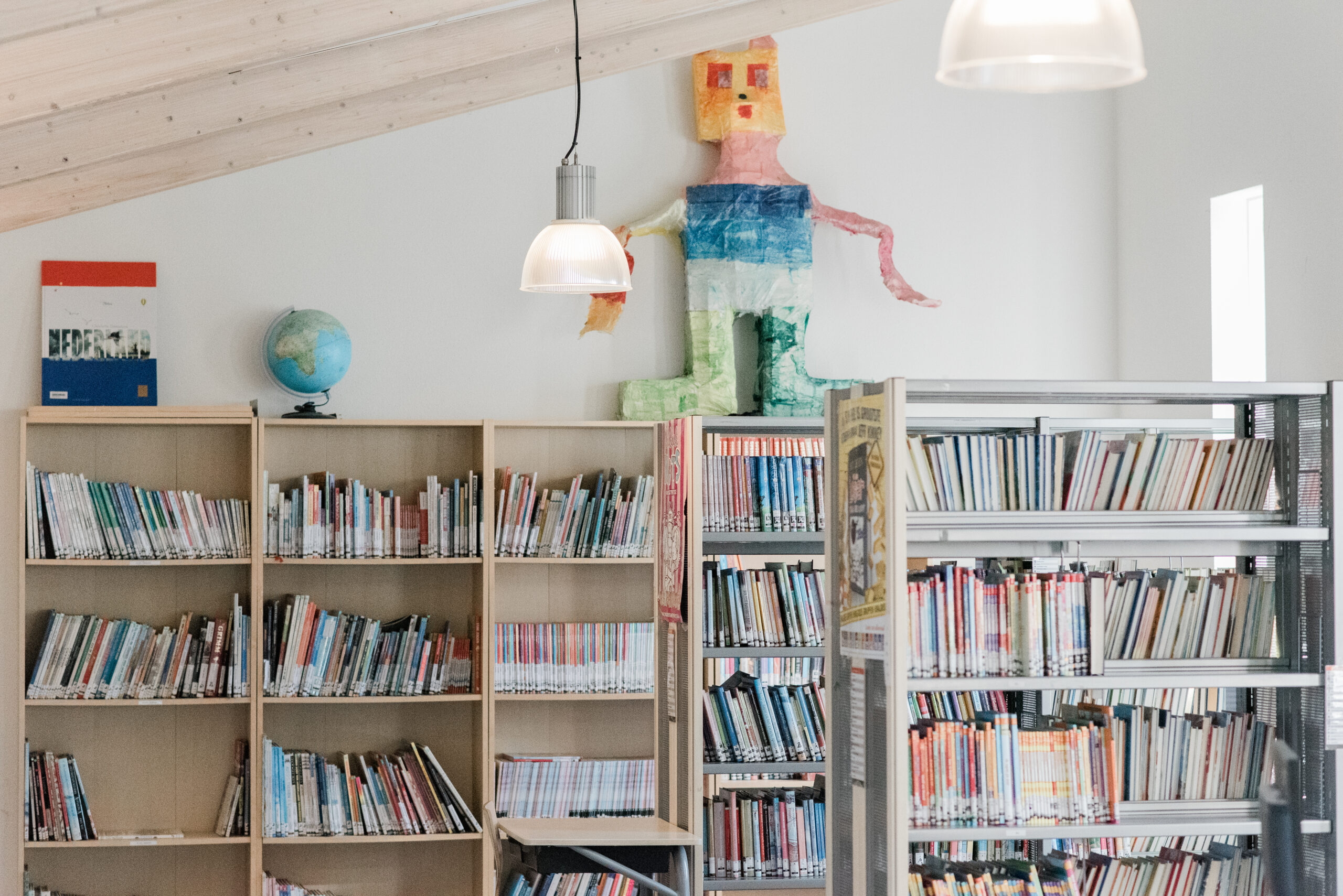 MemoriesbyChantal-De Octopus-in beeld 2022-195 Het onderwijs op OBS De Octopus - Leerlingen aan het werk